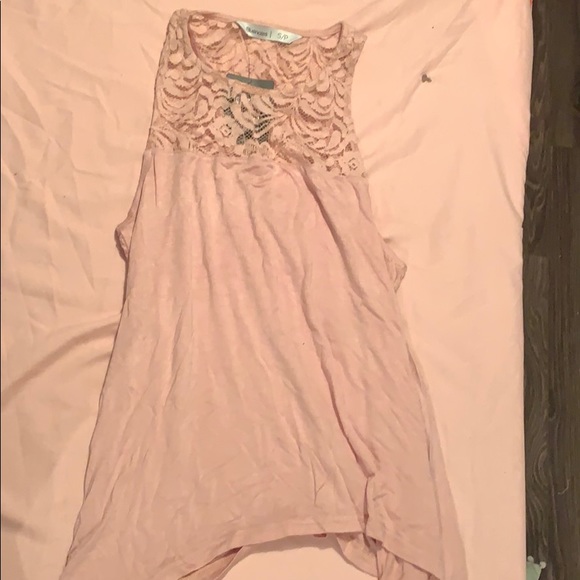 Tanktop - Picture 1 of 1